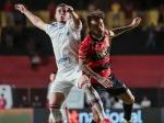 botafogo-bate-fluminense-pelo-brasileiro-e-volta-a-vencer-apos-quatro-jogos