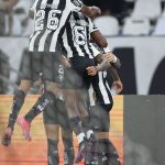 copa-do-brasil:-botafogo-goleia-e-encaminha-classificacao-para-oitavas