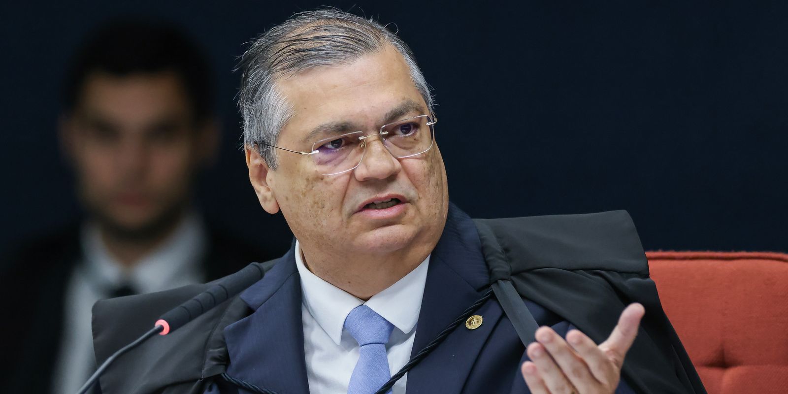 dino-manda-soltar-empresario-procurado-pelo-governo-da-turquia 