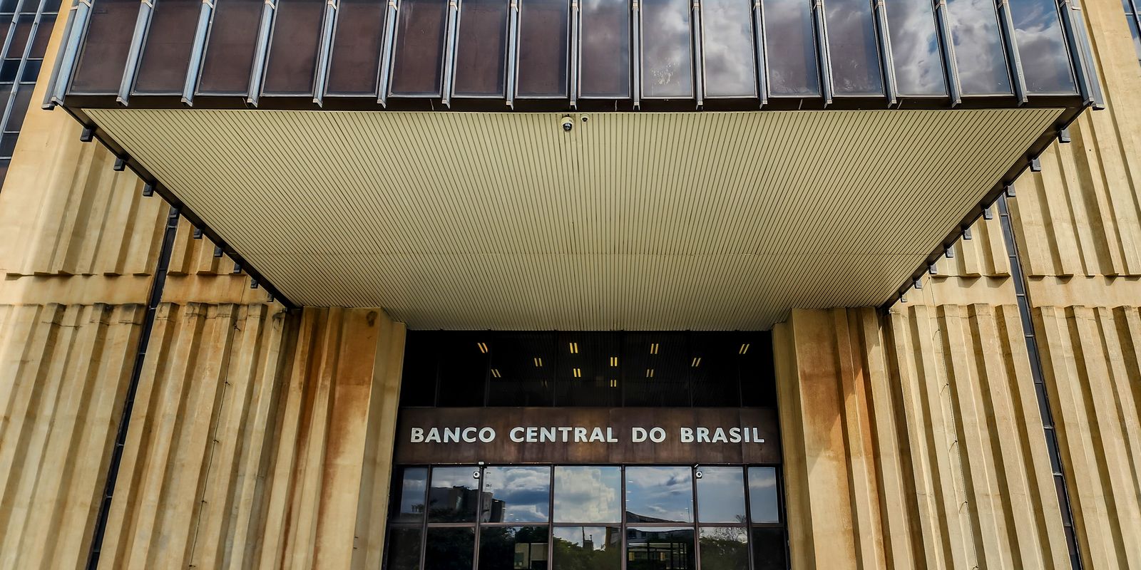 mercado-financeiro-reduz-previsao-da-inflacao-para-5,46%