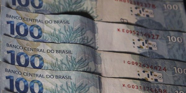 imposto-para-super-ricos-resultaria-em-justica-social,-diz-pesquisa