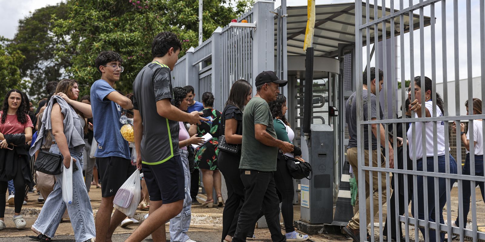 prazo-para-pagar-taxa-de-inscricao-do-enem-termina-na-quarta-feira