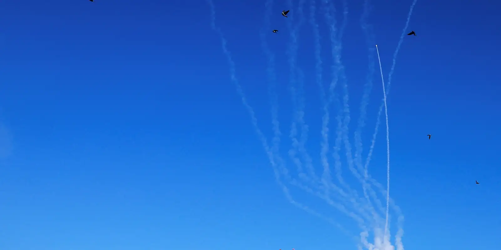 ira-canta-‘vitoria’-e-diz-que-israel-foi-forcado-a-aceitar-cessar-fogo