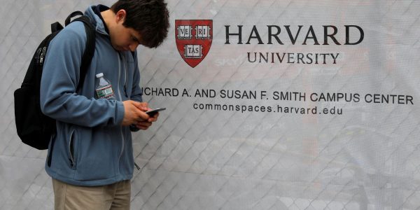 eua-vao-monitorar-redes-de-brasileiros-que-pedirem-visto-de-estudante