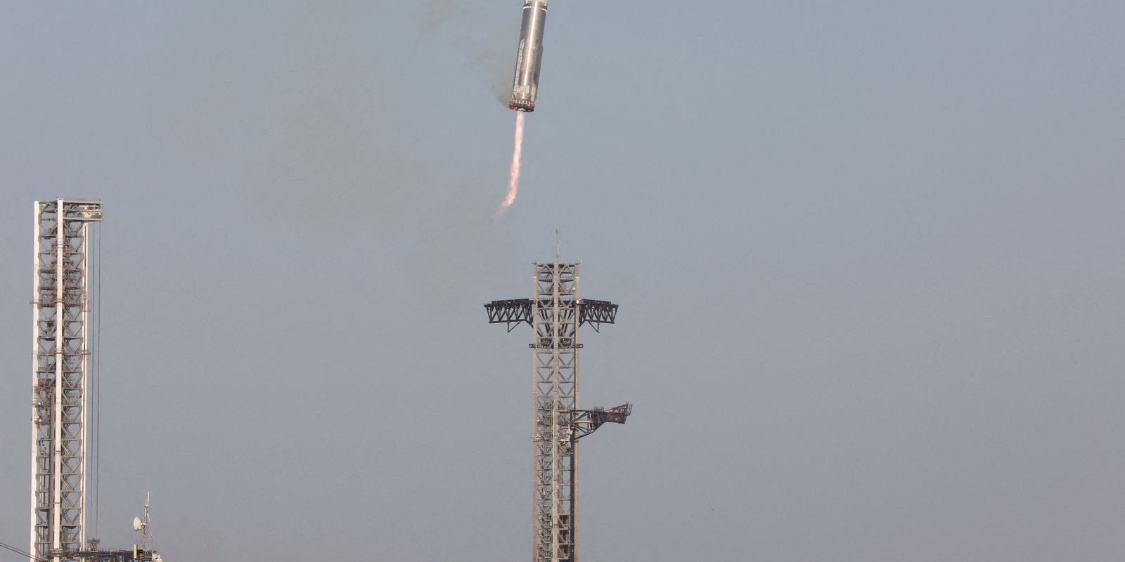 lancamento-da-spacex-reabre-esperanca-de-voos-tripulados-para-a-lua