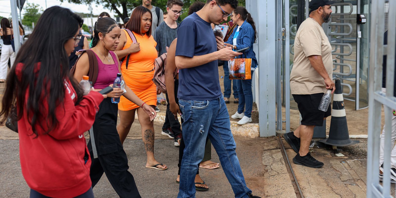 falta-um-mes-para-o-primeiro-dia-de-provas-do-enem-2025