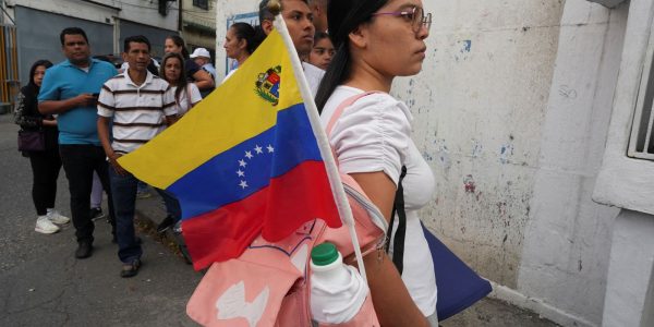 acao-dos-eua-na-venezuela-e-precedente-perigoso,-dizem-analistas