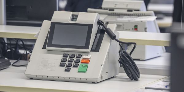 tse-encerra-teste-publico-de-seguranca-das-urnas-eletronicas