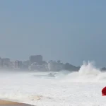 rio-tem-novo-alerta-de-ressaca-neste-fim-de-semana