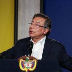 apos-fala-de-trump,-petro-diz-que-pegara-em-armas-se-necessario