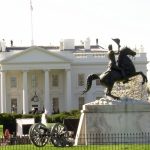 trump-e-petro-vao-se-reunir-na-casa-branca-em-fevereiro