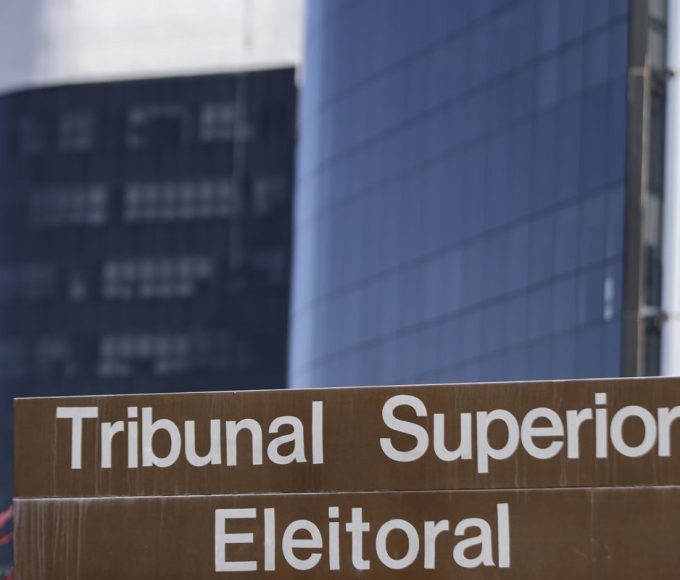 tse-publica-acordao-que-condenou-castro-a-inelegibilidade-ate-2030