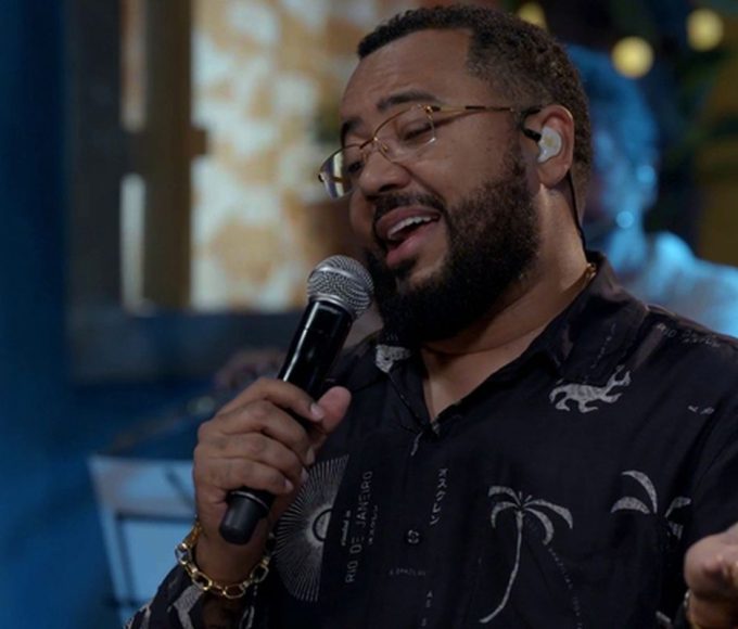 samba-da-gamboa-recebe-o-cantor-e-compositor-dudu-nobre-neste-domingo