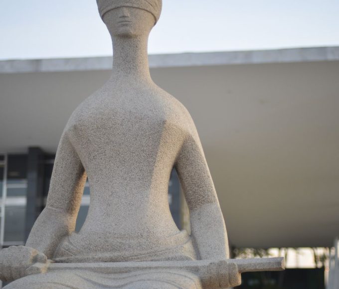 juizes-pedem-adiamento-de-decisao-que-limitou-penduricalhos