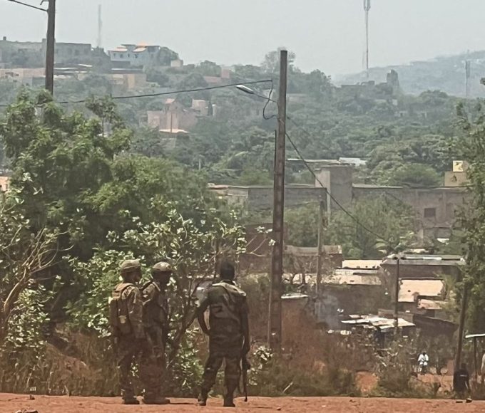 africa:-cerco-a-capital-do-mali-desafia-alianca-de-estados-do-sahel  