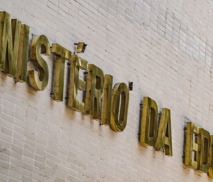 mec-enviara-equipe-de-especialistas-ao-acre-apos-ataque-em-escola