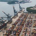 balanca-comercial-tem-superavit-recorde-para-meses-de-abril