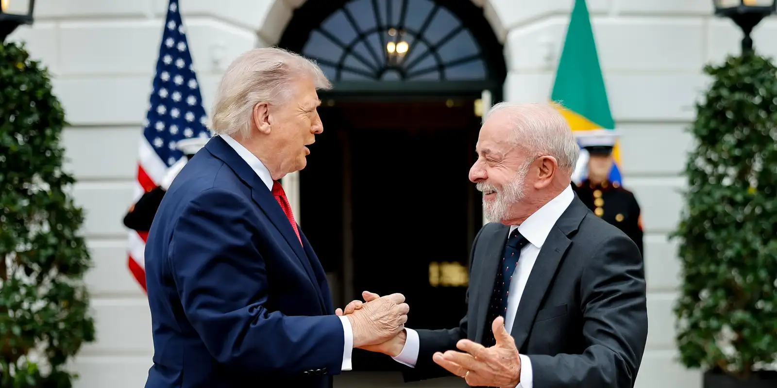 lula-deixa-a-casa-branca-apos-reuniao-com-trump