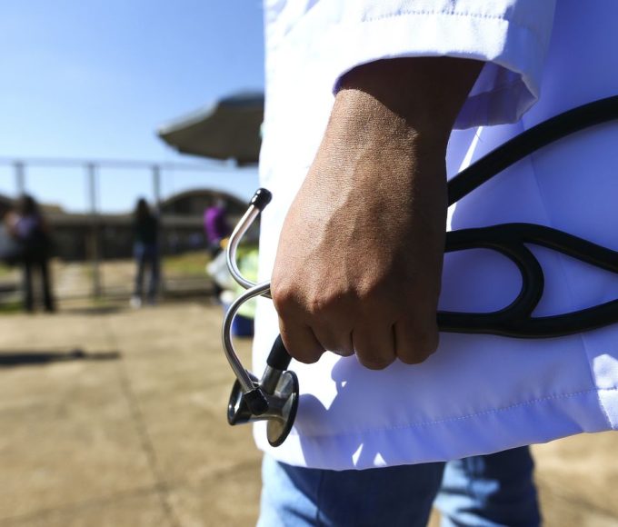 revalida:-candidatos-ja-podem-conferir-local-da-prova-pratica