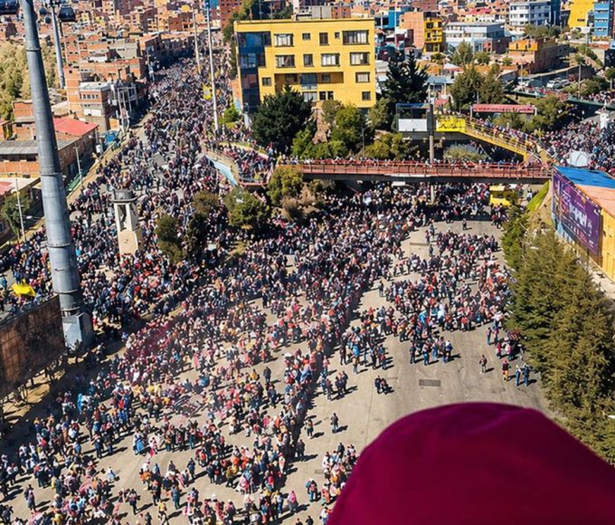 bolivia-registra-23-bloqueios-e-marchas-antigoverno-chegam-a-la-paz