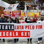 manifestacao-no-aeroporto-de-guarulhos-pede-fim-da-escala-6×1