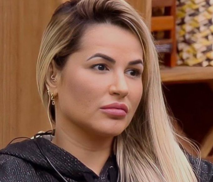 bilhetes-com-ordens-do-pcc-mostram-ligacao-de-deolane-com-faccao