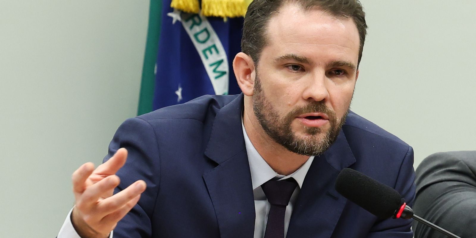 durigan-diz-que-uniao-negocia-avalizar-emprestimo-para-salvar-brb
