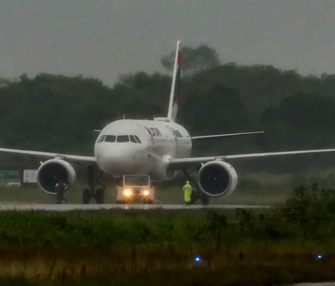 governo-prorroga-descontos-no-querosene-de-aviacao-e-no-biodiesel