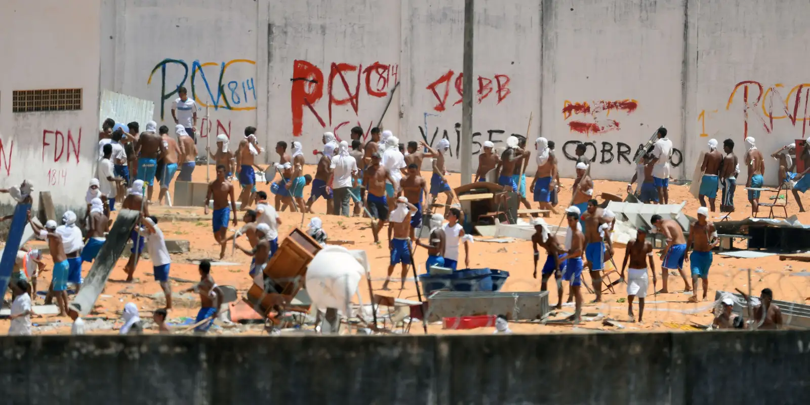 brasil-no-mundo-discute-impacto-de-decisao-dos-eua-sobre-faccoes