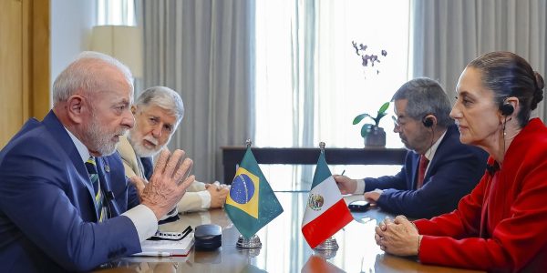 lula-compara-protestos-no-mexico-as-manifestacoes-no-brasil-em-2013