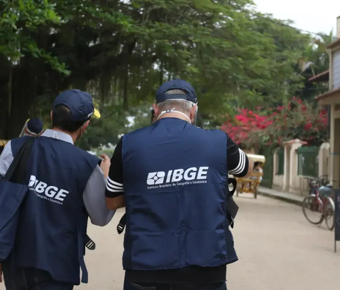 ibge-abre-inscricoes-em-selecao-para-8,2-mil-vagas-de-nivel-medio
