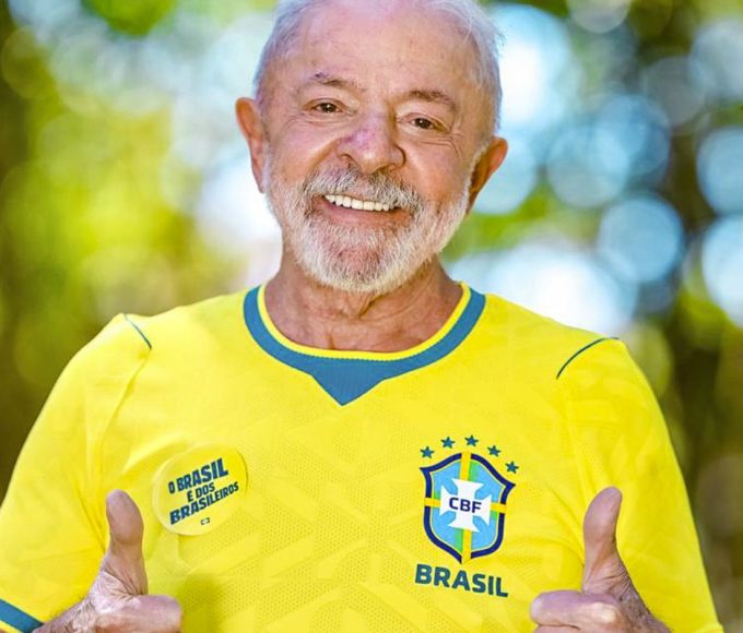 lula-pede-para-selecao-do-brasil-“jogar-com-a-alma”-na-copa-do-mundo