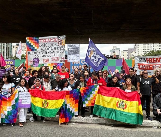 ato-em-sao-paulo-presta-solidariedade-a-protestos-na-bolivia