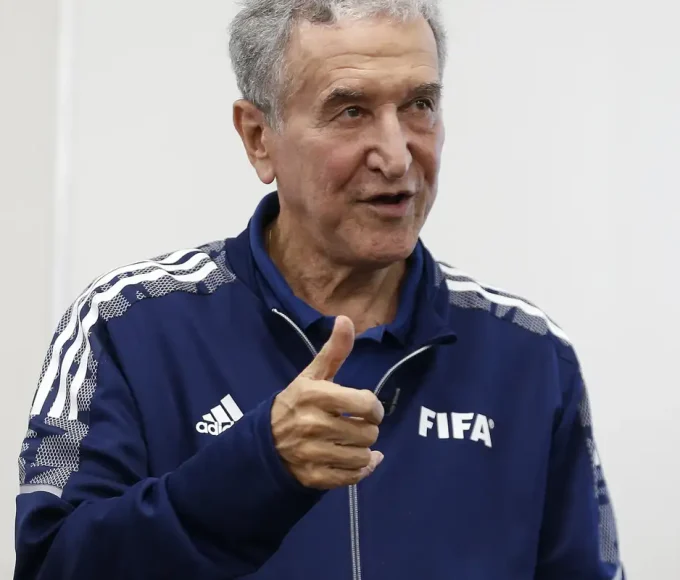 tecnico-do-tetra,-carlos-alberto-parreira-e-internado-no-rio