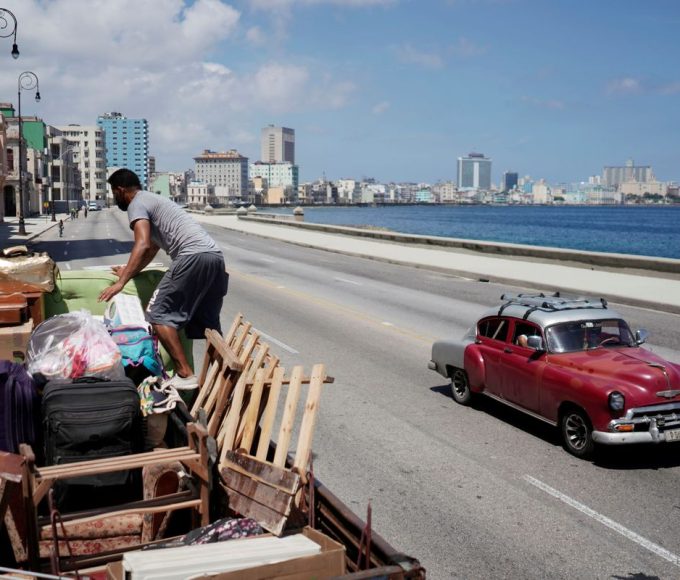 cuba-debate-reformas-economica-e-social-em-meio-ao-bloqueio-dos-eua