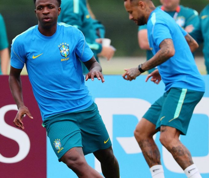 com-neymar-de-volta,-brasil-encara-escocia,-velha-conhecida-em-copas
