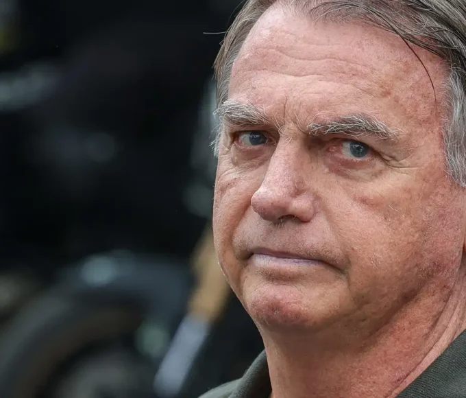 pgr-defende-que-bolsonaro-seja-mantido-em-prisao-domiciliar