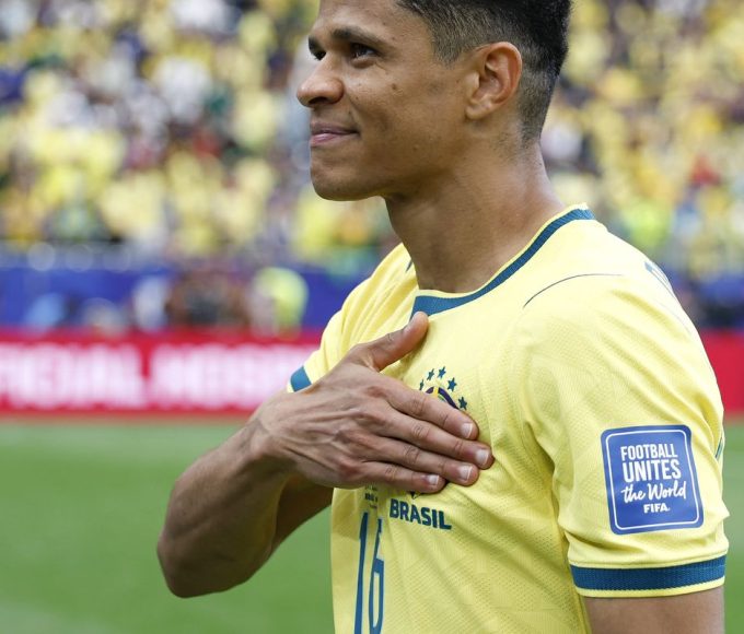 douglas-santos-traz-vivencia-do-ouro-olimpico-para-buscar-o-hexa