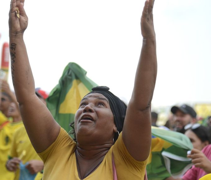 pm-reforca-a-seguranca-em-pontos-de-concentracao-de-torcedores-no-rio