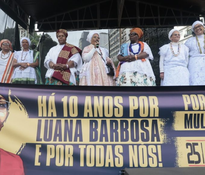 homenagem-a-luana-barbosa-marca-a-11a-marcha-das-mulheres-negras-em-sp